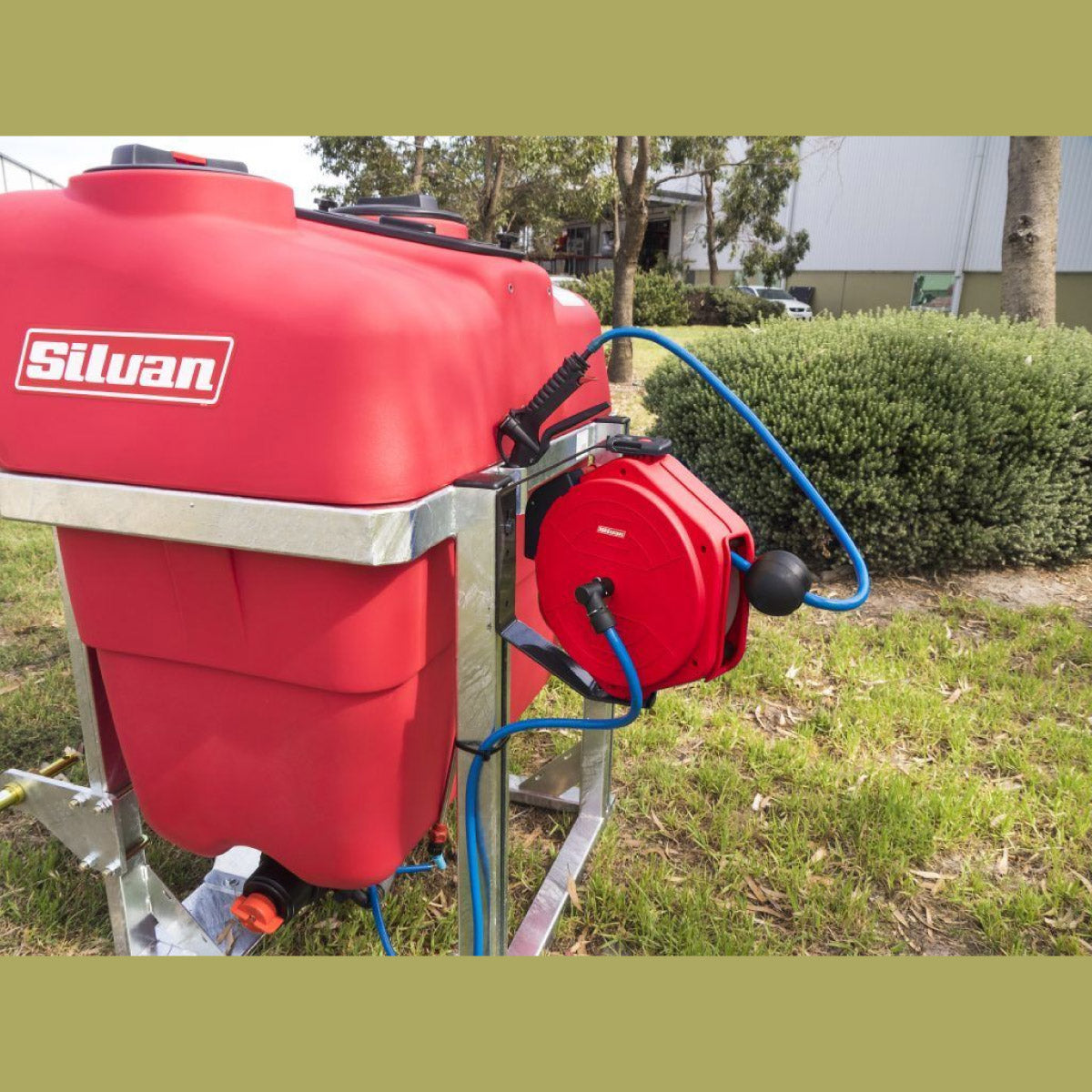 Silvan 10m Retractable Hose Reel