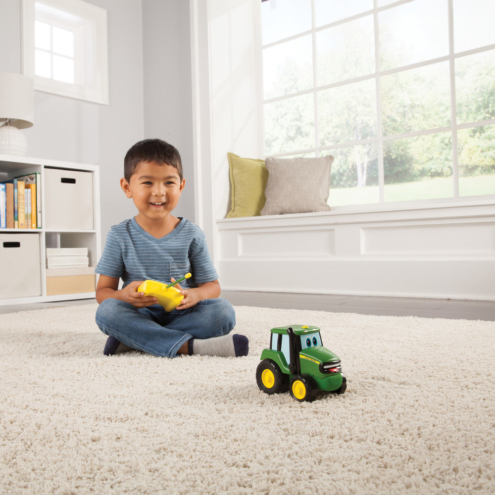 John Deere Radio Control Johnny Tractor Toy