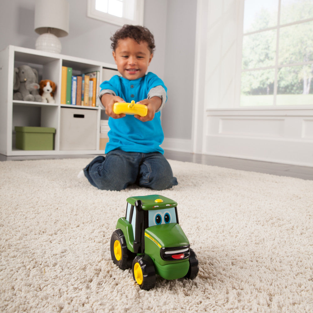 John Deere Radio Control Johnny Tractor Toy