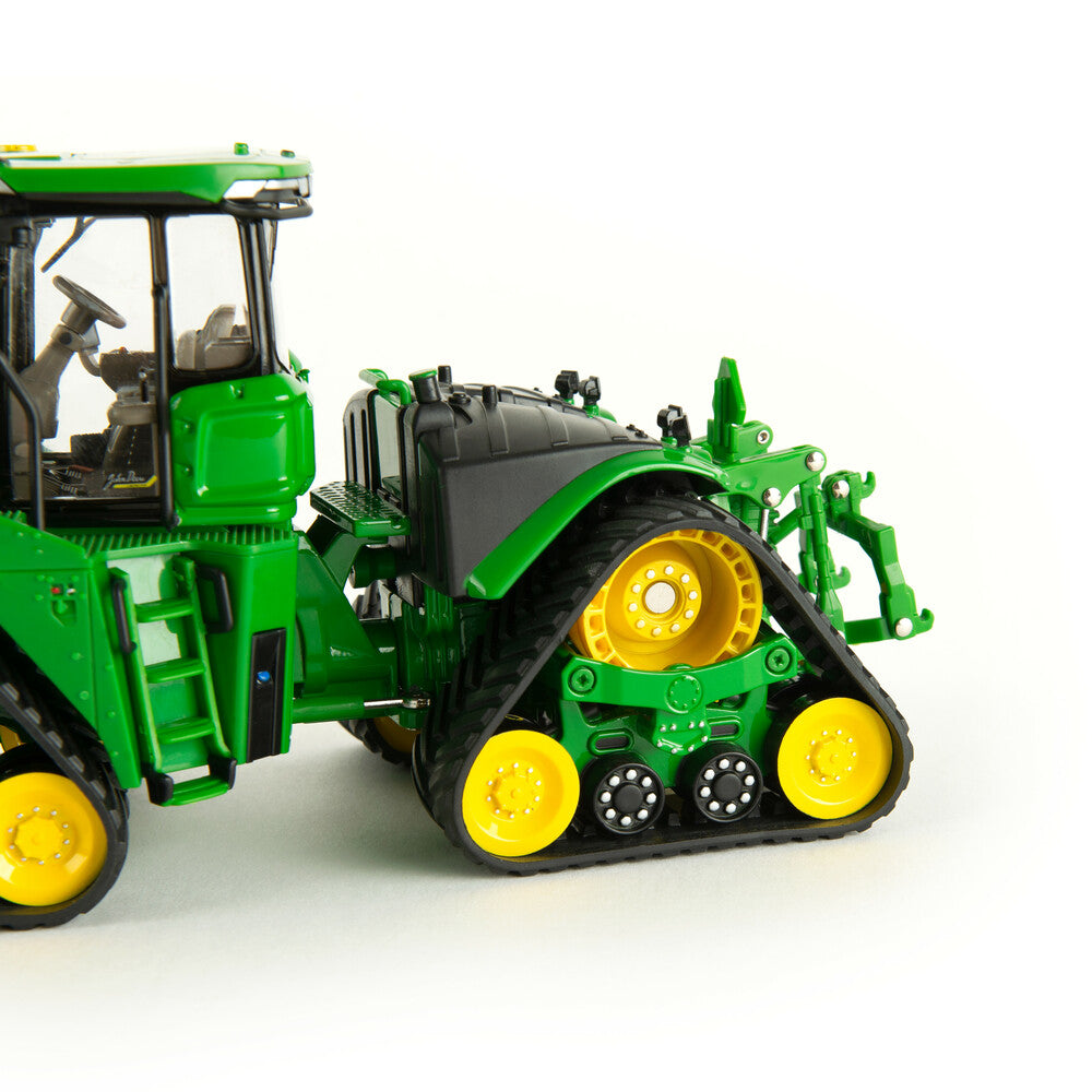 1:32 John Deere 9RX 590 Tracked Tractor Prestige Collectors Replica Toy