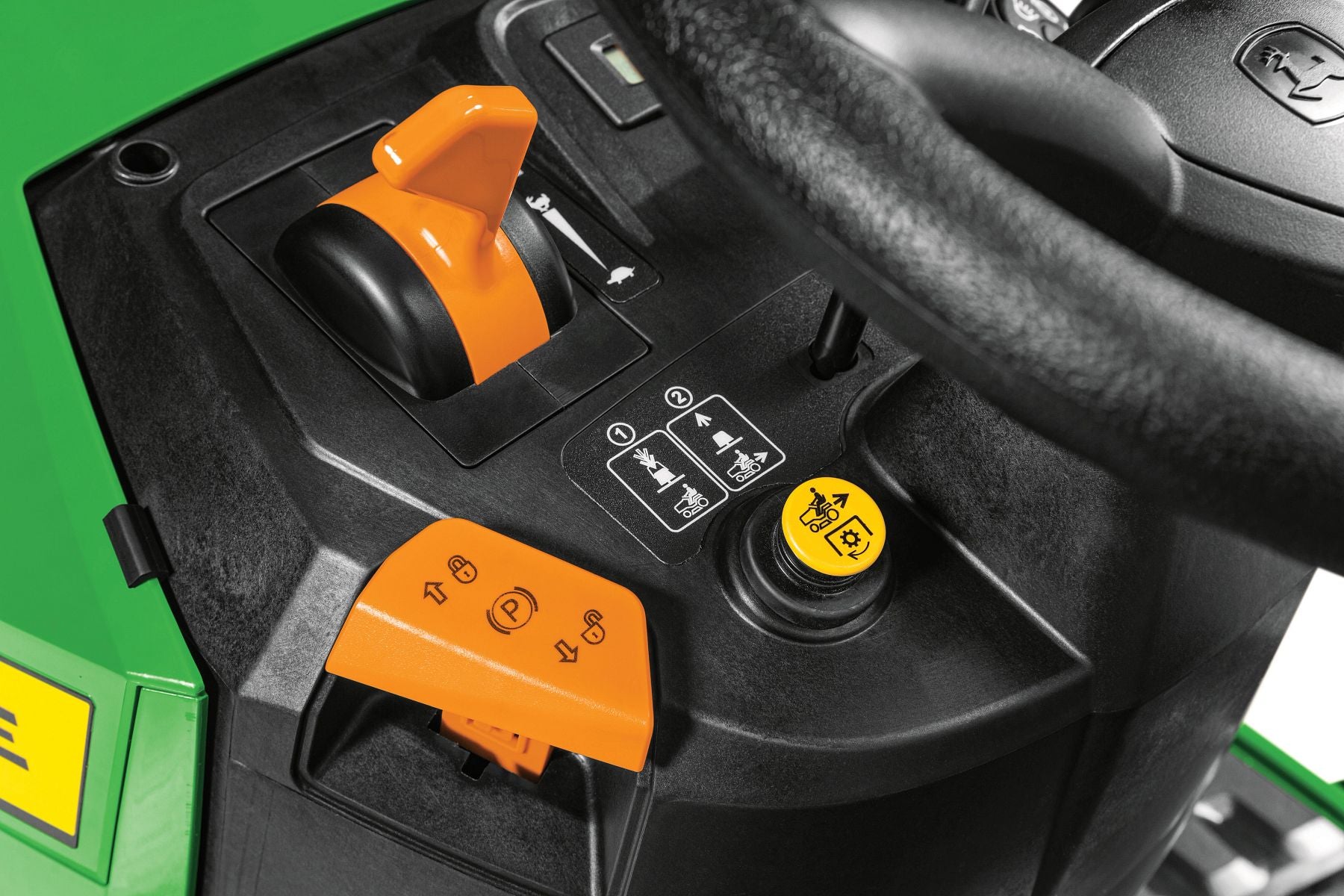 John Deere S110 Ride-on Mower