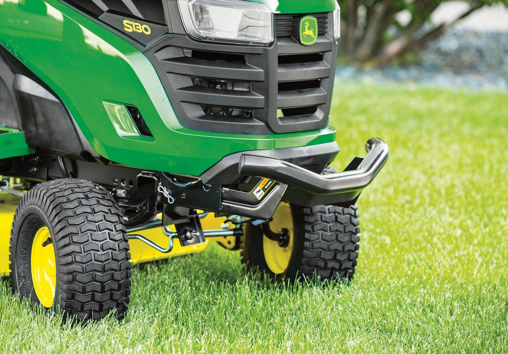 John Deere S110 Ride-on Mower
