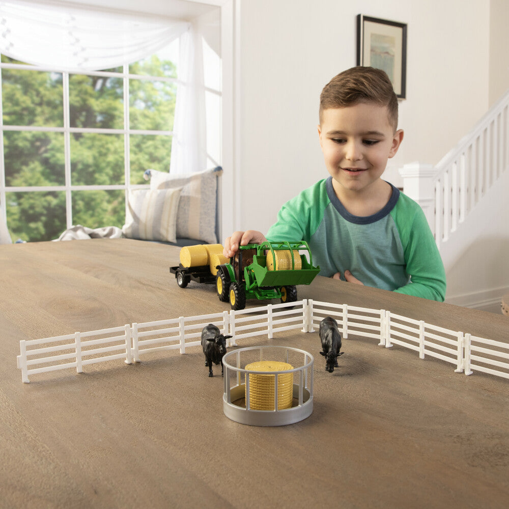 1:32 John Deere Hay Farm Toy Set - RDO Equipment