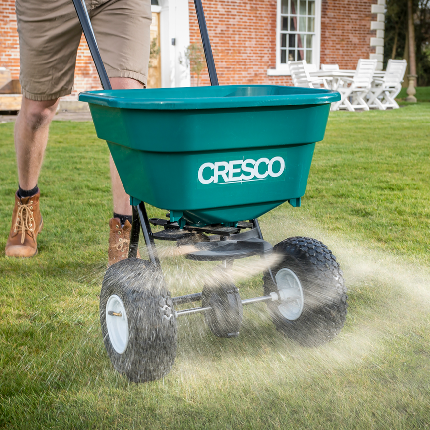 Silvan Cresco 20L Push Spreader - RDO Equipment