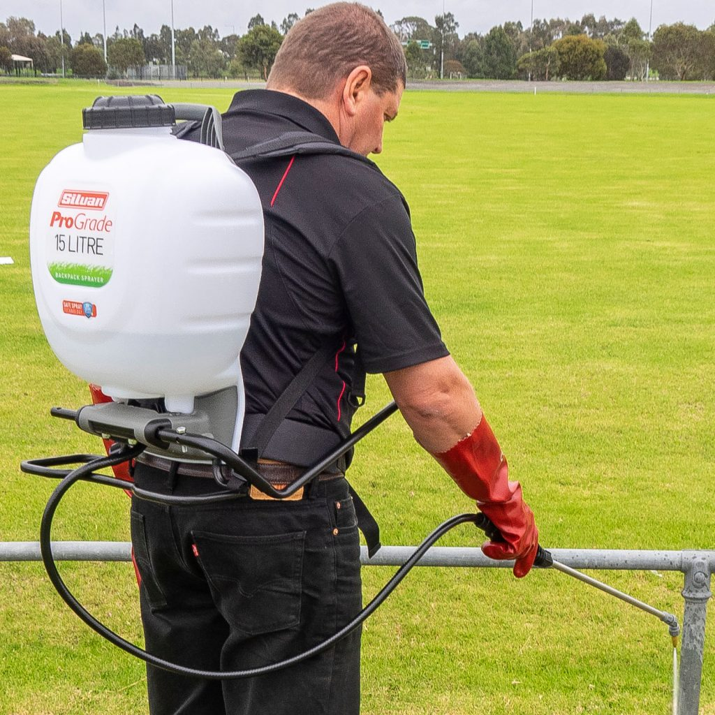 Silvan 15L ProGrade Professional Backpack Sprayer - RDO Equipment