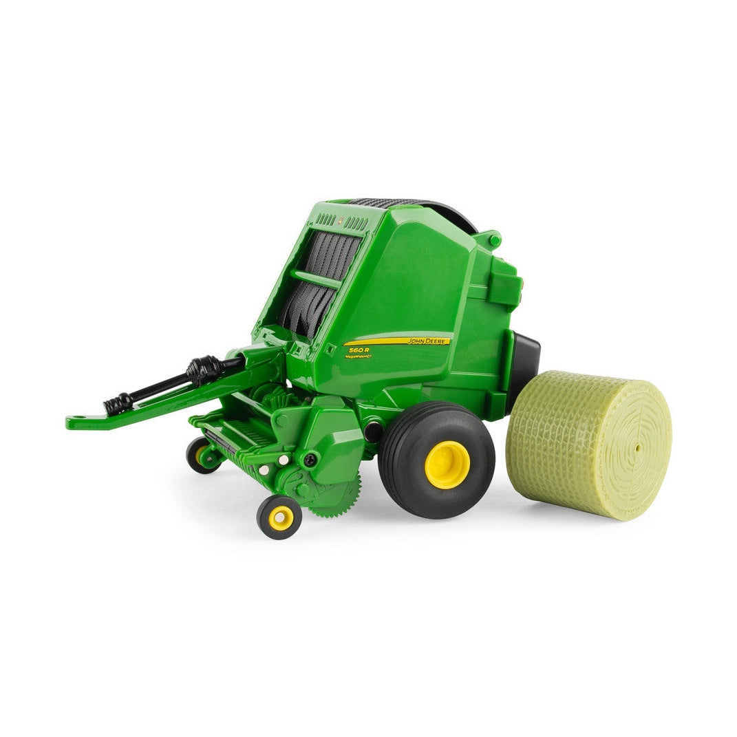 1:32 John Deere 560R Round Baler - RDO Equipment