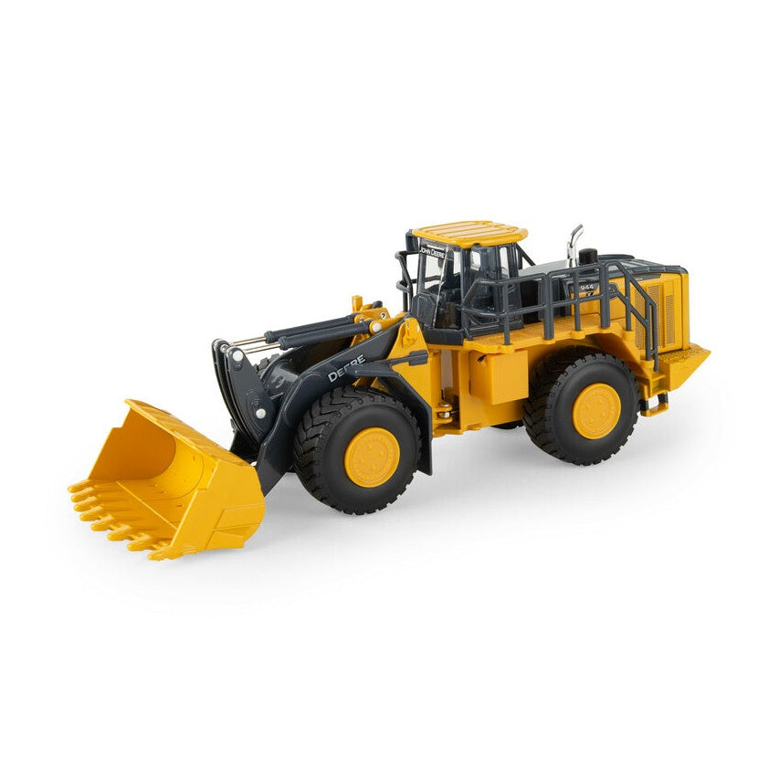 1:50 John Deere 944X Wheel Loader Prestige Collectors Replica Toy