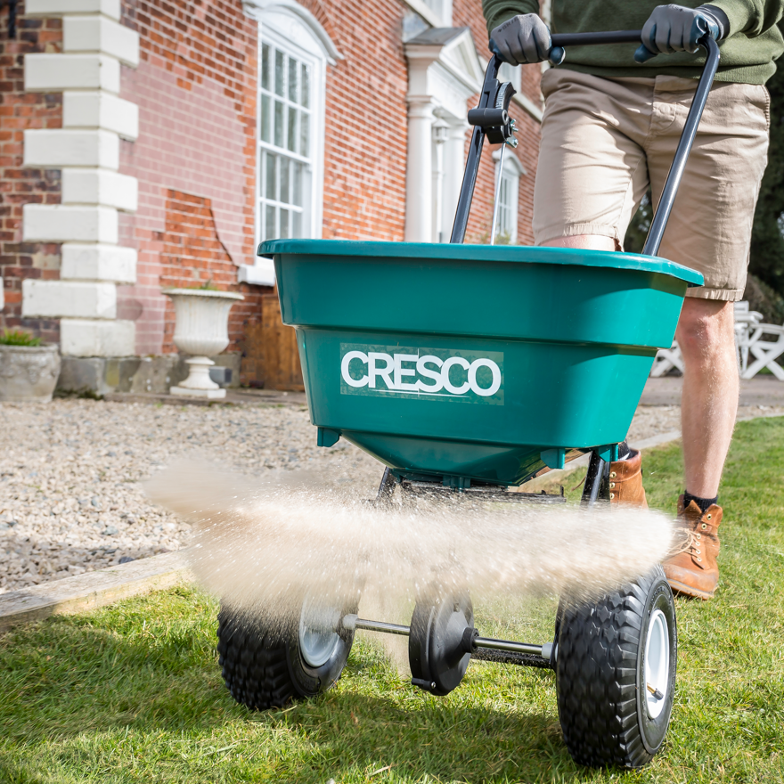 Silvan Cresco 20L Push Spreader - RDO Equipment