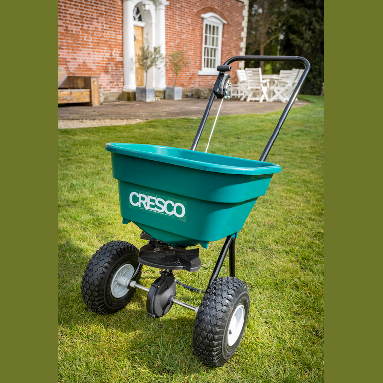 Silvan Cresco 20L Push Spreader - RDO Equipment