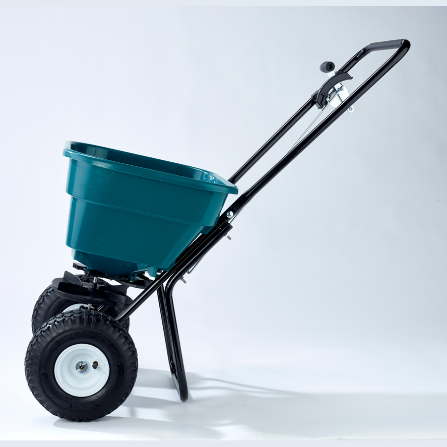 Silvan Cresco 20L Push Spreader - RDO Equipment