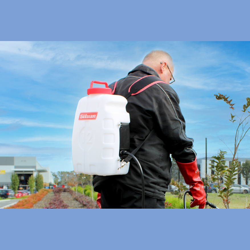 Silvan 12L Essentials Rechargeable Backpack Sprayer - RDO Equipment