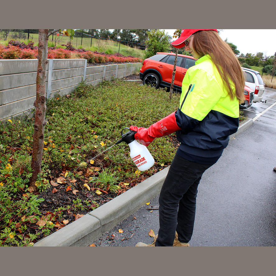 Silvan 1.5L ProGrade Hand Sprayer - RDO Equipment
